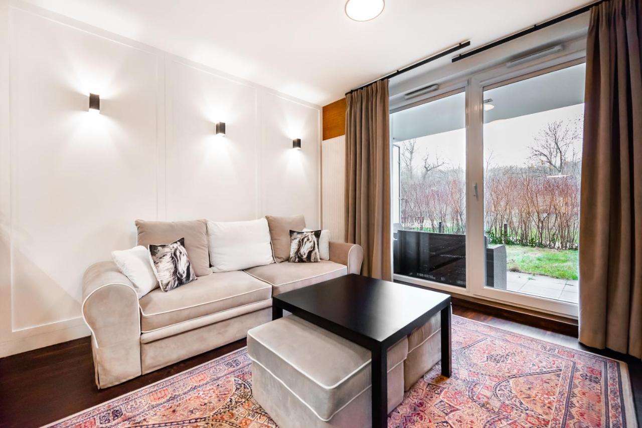 Wola Luxury Wooden Apartment Warschau Buitenkant foto