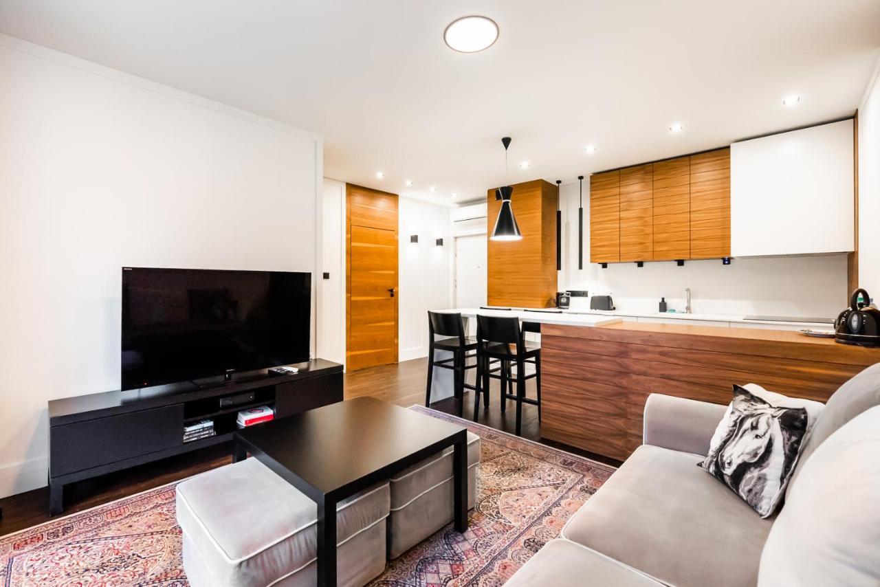 Wola Luxury Wooden Apartment Warschau Buitenkant foto