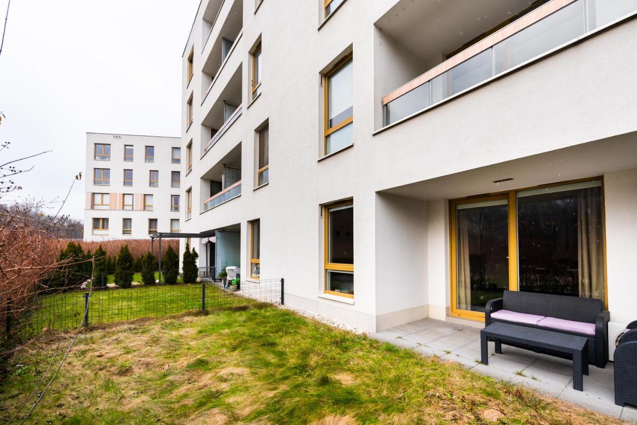 Wola Luxury Wooden Apartment Warschau Buitenkant foto
